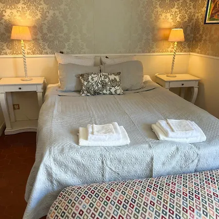 L Oranger Frühstückspension Rivesaltes