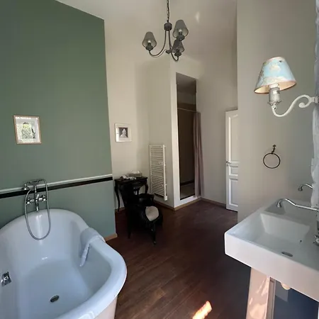 L Oranger Frühstückspension *