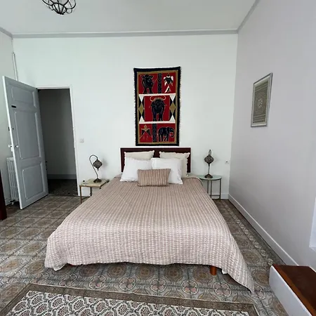 L Oranger Frühstückspension Rivesaltes